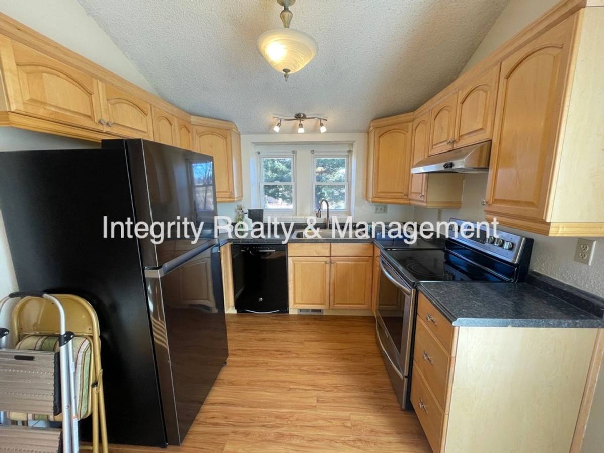Townhouse for rent at 7777 S Steele St, Littleton, CO 80122