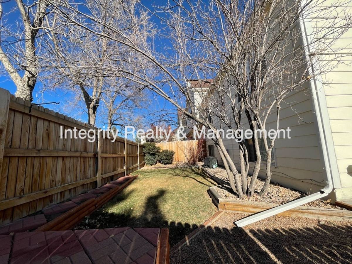 Townhouse for rent at 7777 S Steele St, Littleton, CO 80122