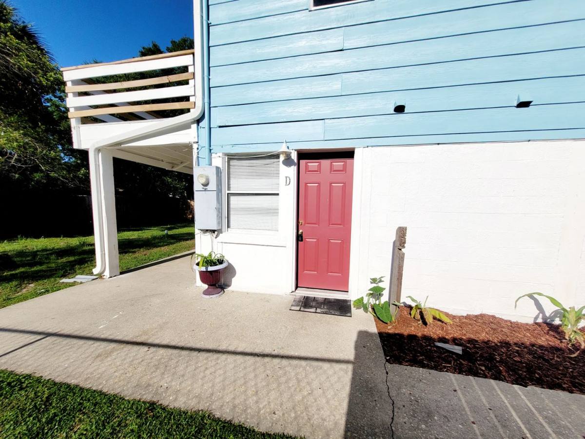 Apartment for rent at 3903 W Gadsden St #D, Pensacola, FL 32505