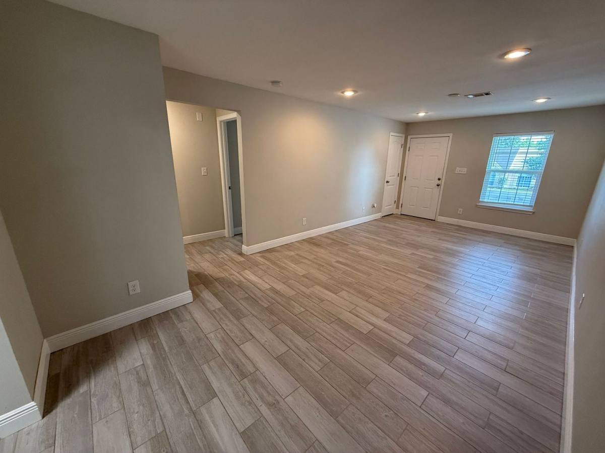 Apartment for rent at 3238 A Redwood Lane, Gulf Breeze, FL 32563
