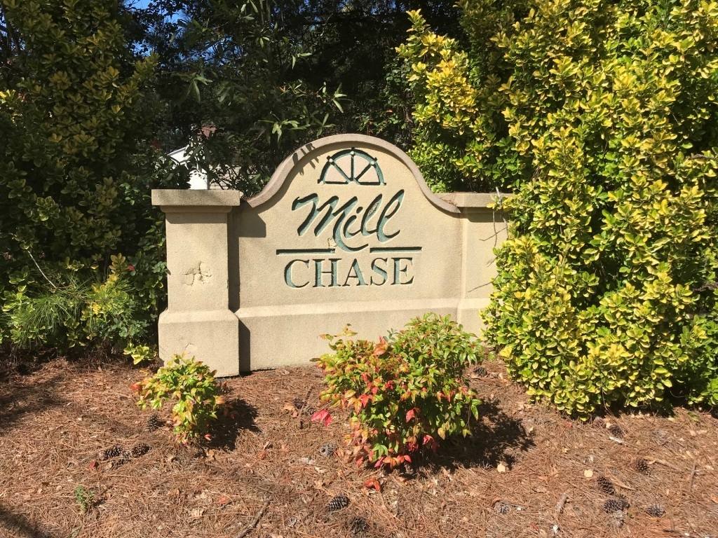 House for rent at 1497 Chaseway Circle, Powder Springs, GA 30127