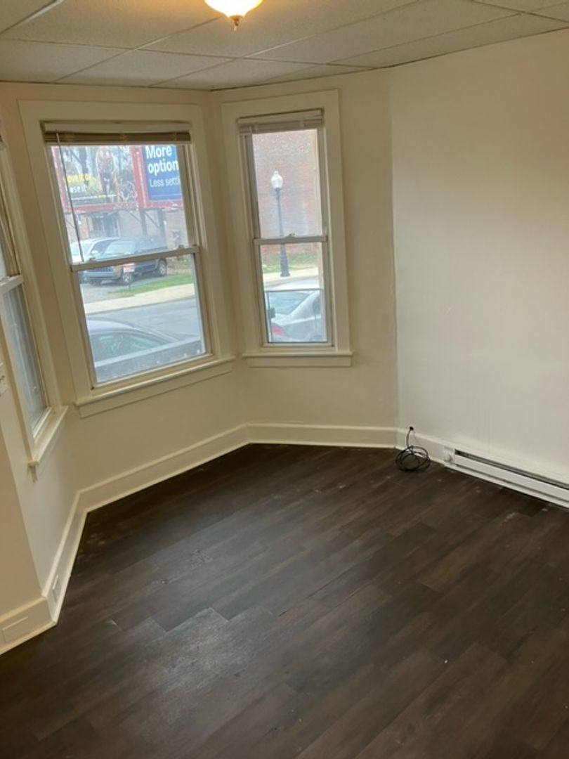 Apartment for rent at 24 N Main St, Bangor, PA 18013