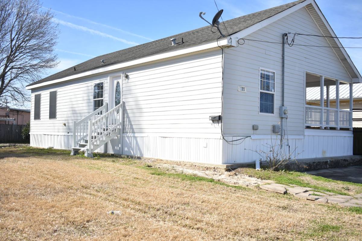 House for rent at 111 W Putnam, Erath, LA 70533