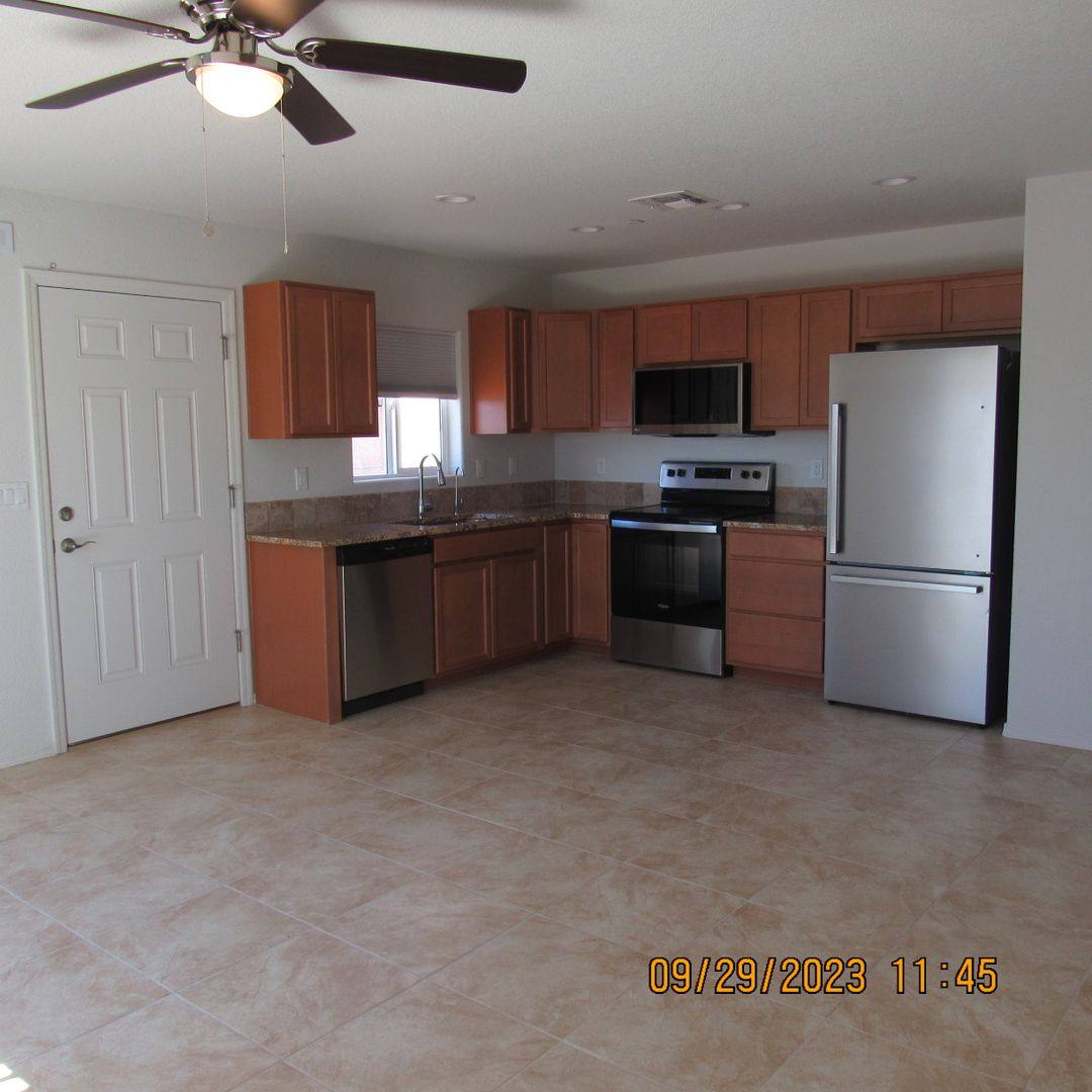 Townhouse for rent at 2495 Palisades Dr, Lake Havasu City, AZ 86404