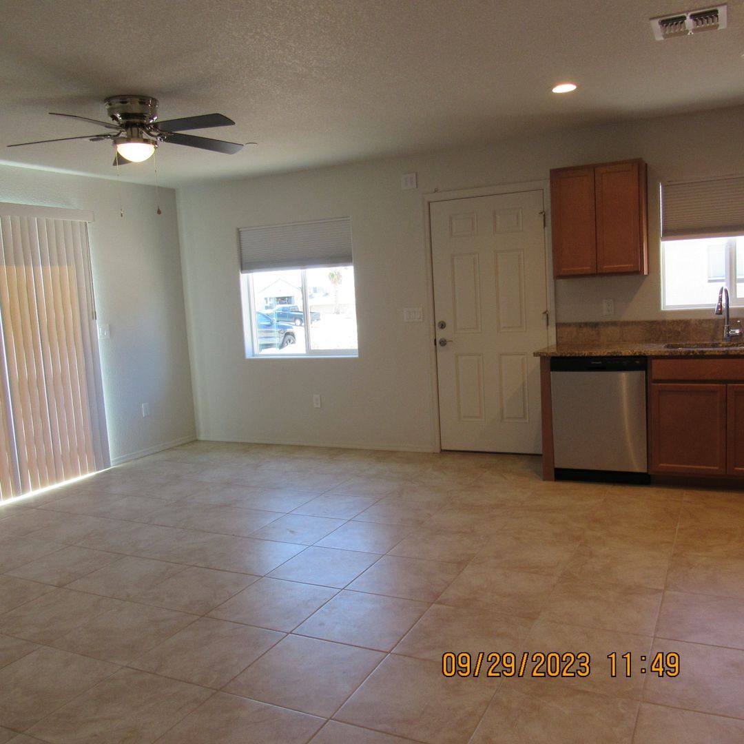 Townhouse for rent at 2495 Palisades Dr, Lake Havasu City, AZ 86404