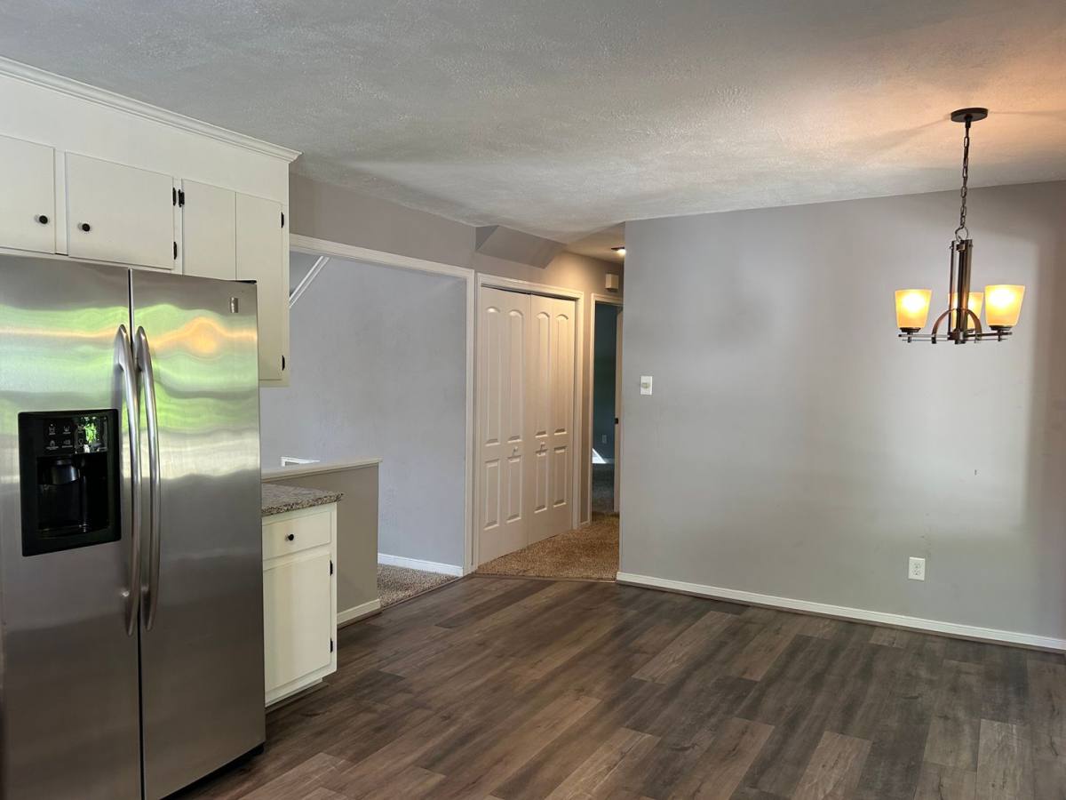 House for rent at 1430 Oldbury Rd, Midlothian, VA 23113