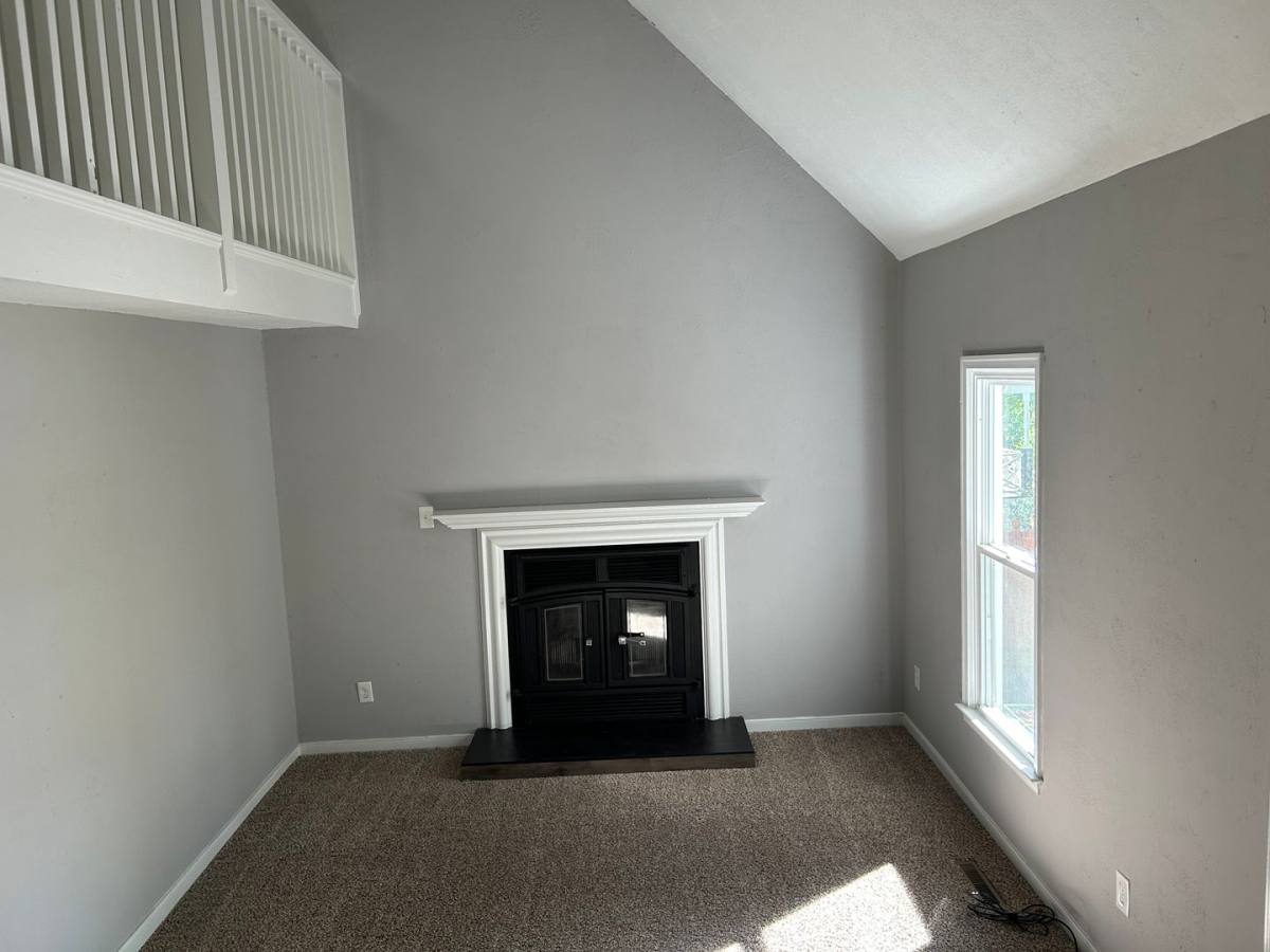 House for rent at 1430 Oldbury Rd, Midlothian, VA 23113
