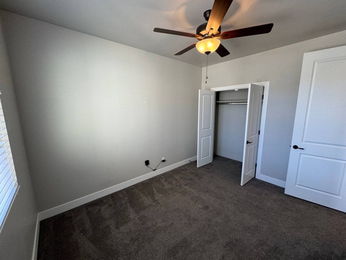 House for rent at 1496 W 460 N, Hurricane, UT 84737