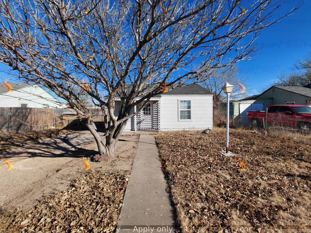 House for rent at 1220 N Nelson, Amarillo, TX 79109