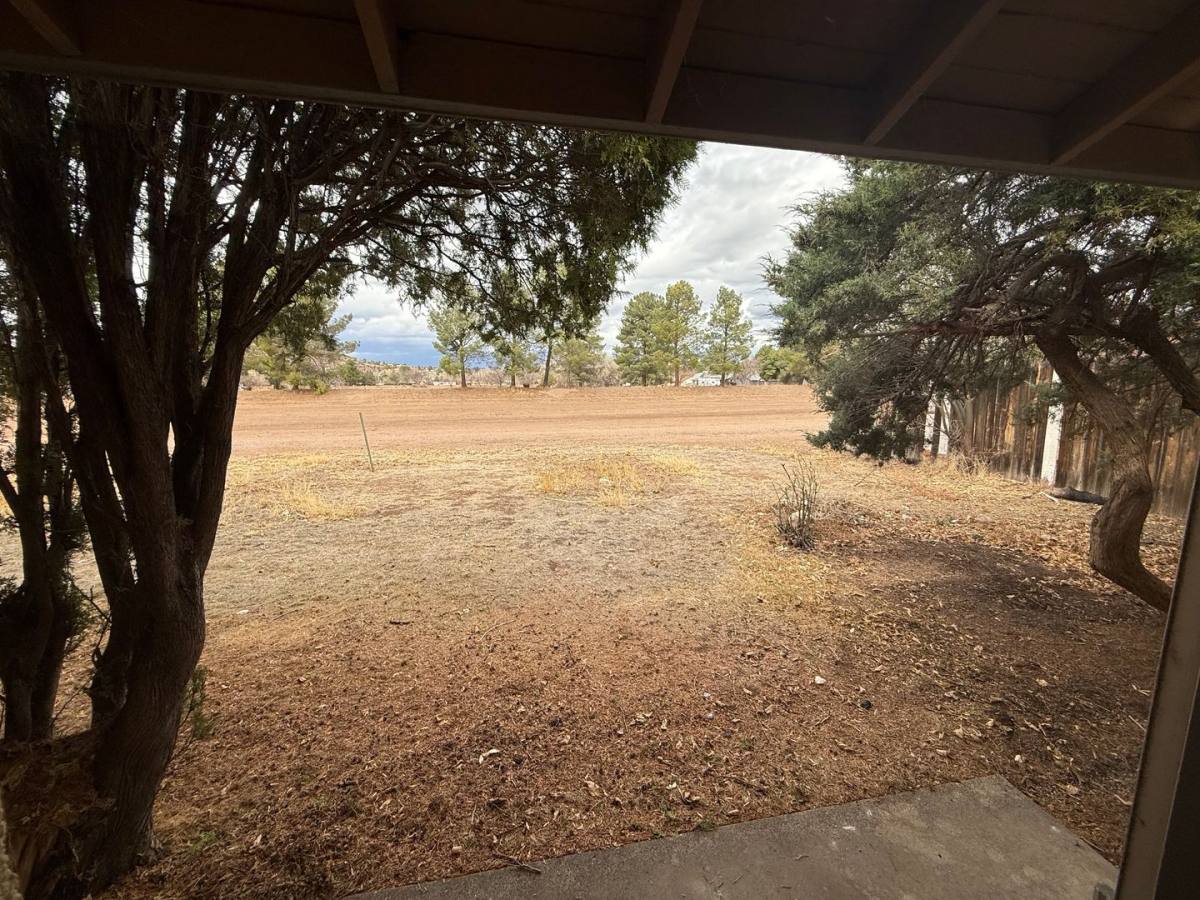 Apartment for rent at 3990 E Yuma Dr, Rimrock, AZ 86335