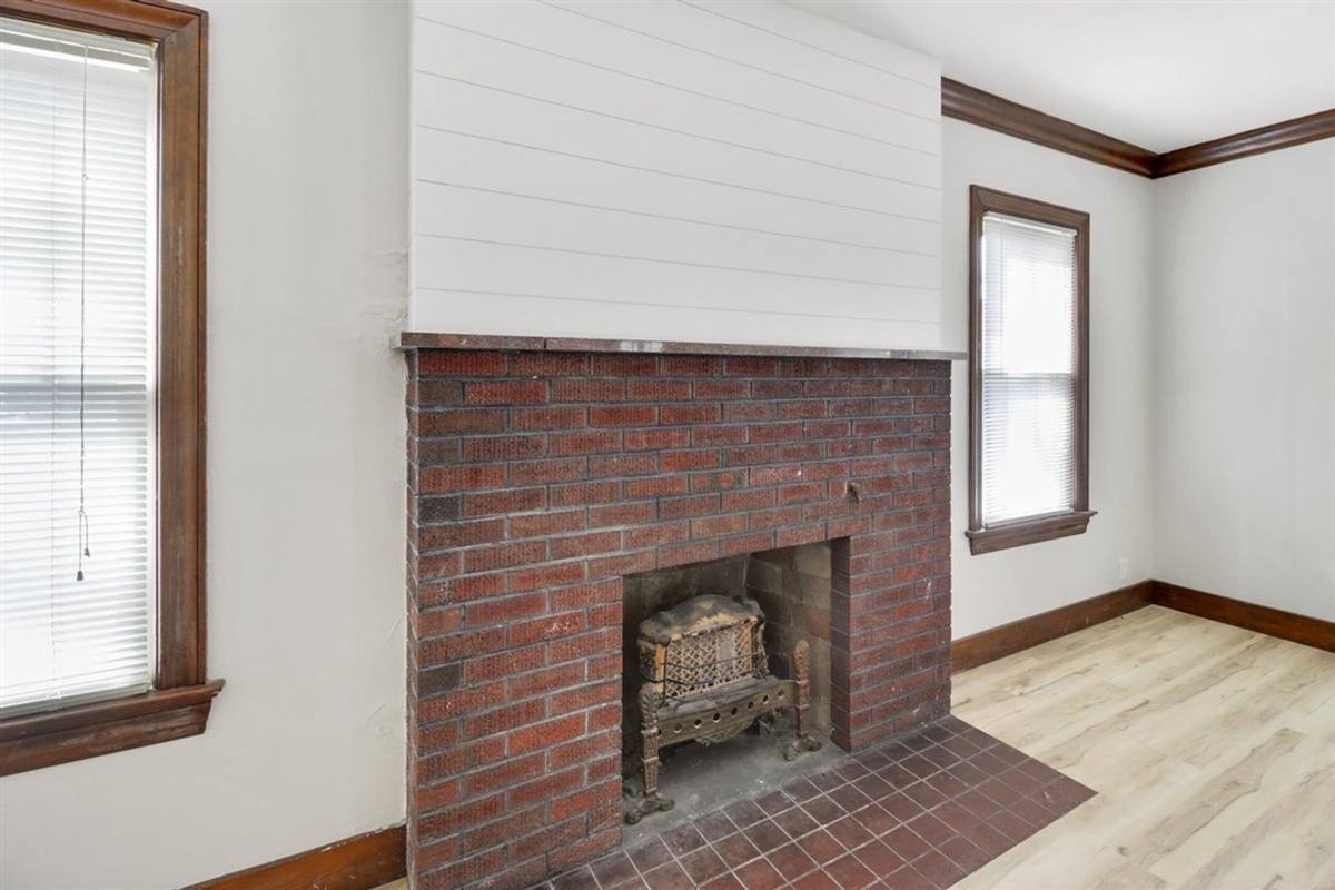 House for rent at 713 W Green St, Urbana, IL 61801