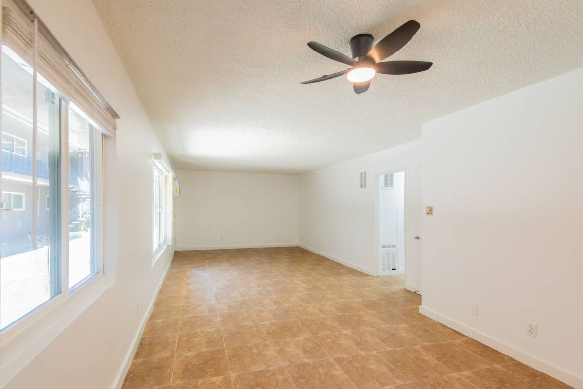 Apartment for rent at 13135 Vanowen St, North Hollywood, CA 91605