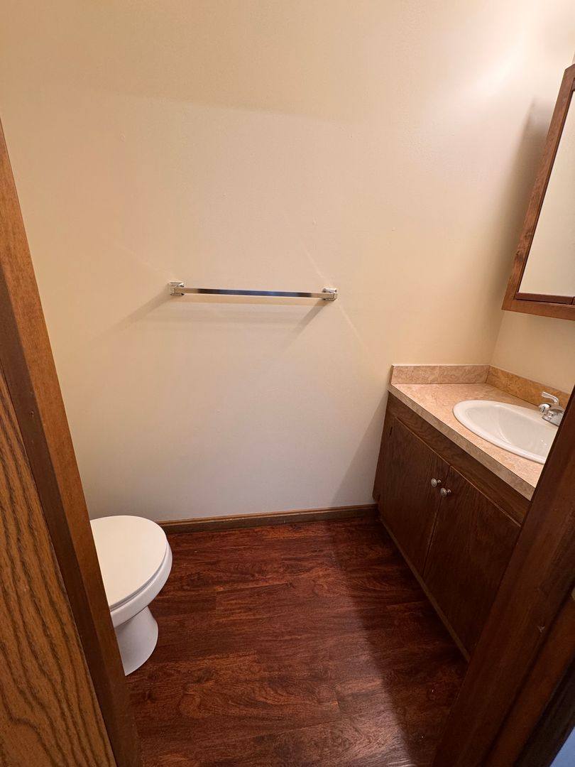 Townhouse for rent at 103 Hazel St, Girard, OH 44420