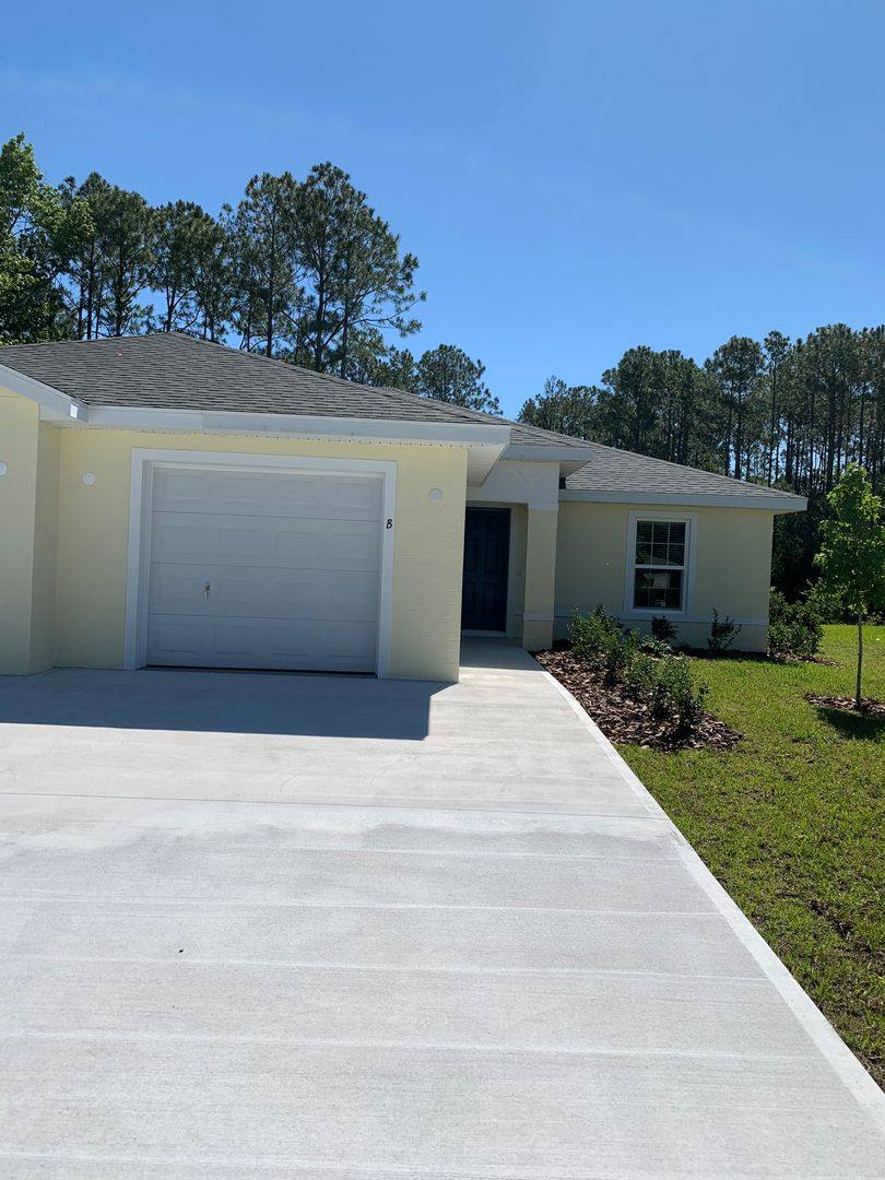 Apartment for rent at 124 Plain View Dr, Palm Coast, FL 32164