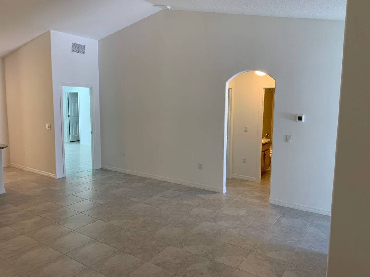 Apartment for rent at 124 Plain View Dr, Palm Coast, FL 32164