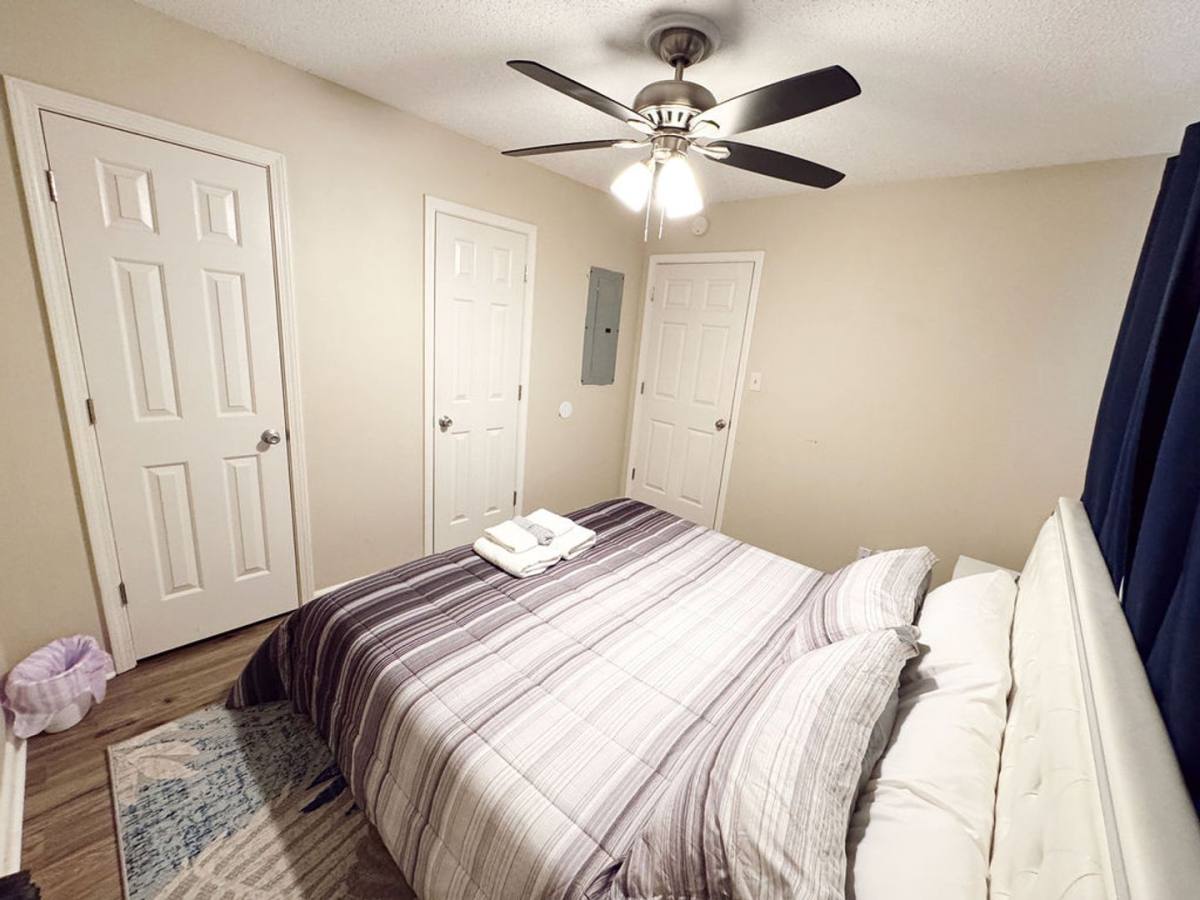 Apartment for rent at 88 Creek Side Dr, Commerce, GA 30529