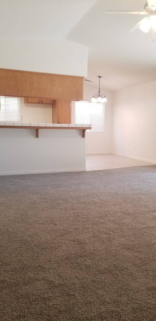 House for rent at 805 Sunset Meadow Lane, Bakersfield, CA 93308