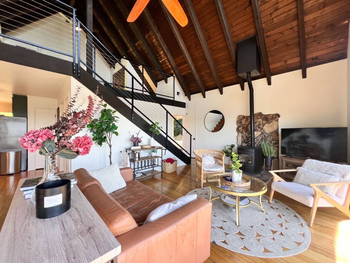 House for rent at 542 E Spring St, Napa, CA 94559