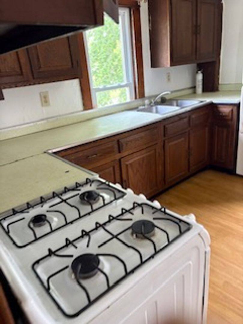 Apartment for rent at 1515 1 2 Franklin St, Waterloo, IA 50703
