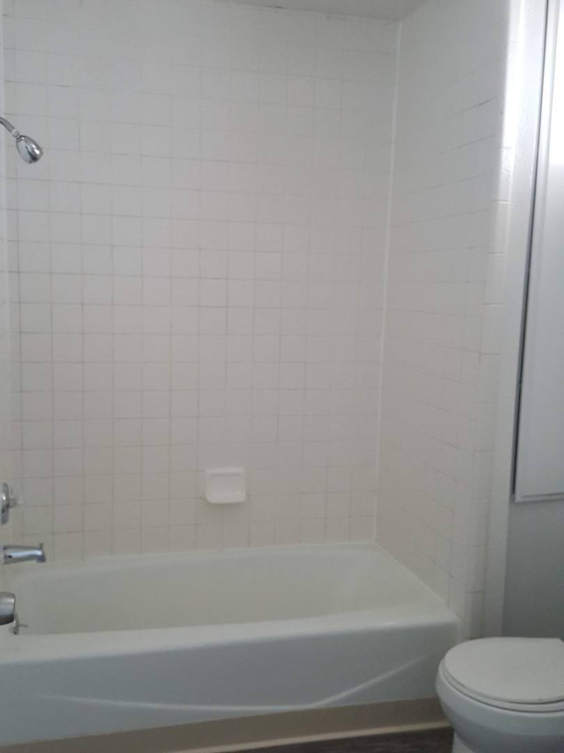 Apartment for rent at 501 W 14th St, San Pedro, CA 90731