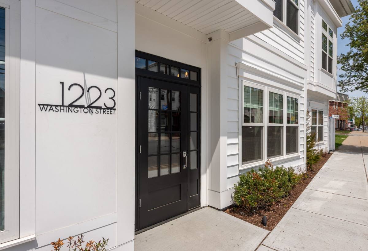 Apartment for rent at 1223 Washington St, Norwood, MA 02062