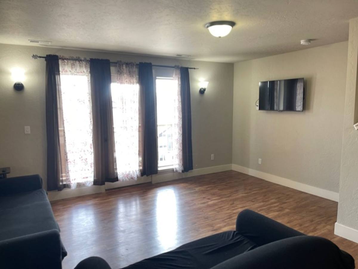 Apartment for rent at 91 Alki St, Davenport, WA 99122