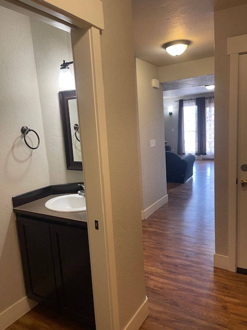 Apartment for rent at 91 Alki St, Davenport, WA 99122