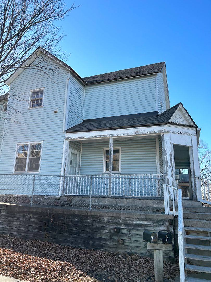 Apartment for rent at 2301 Q St A-B, Omaha, NE 68107