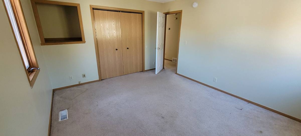 House for rent at 1013 Donald Ave SE, Bemidji, MN 56601