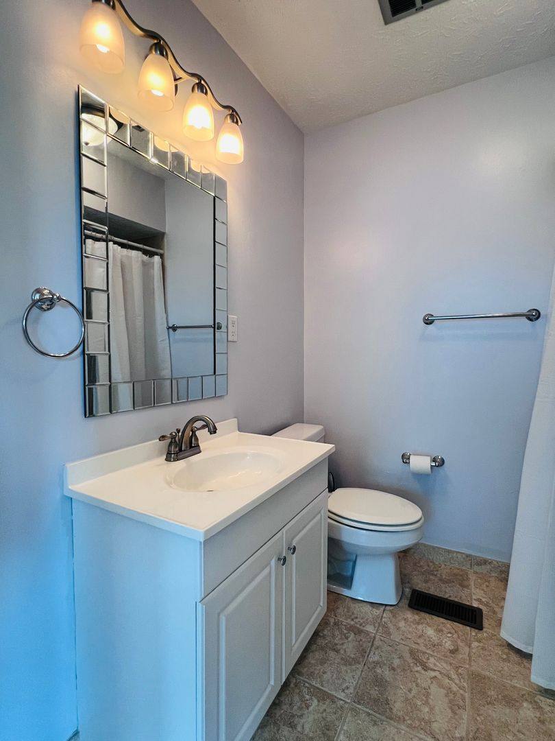 Townhouse for rent at 510 Oak Meadow Lane, Auburn, AL 36830