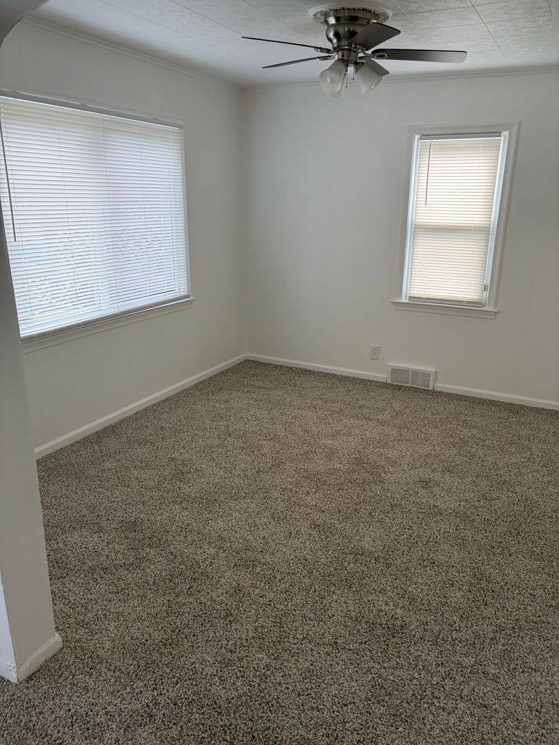 House for rent at 25745 Princeton St, Dearborn Heights, MI 48125