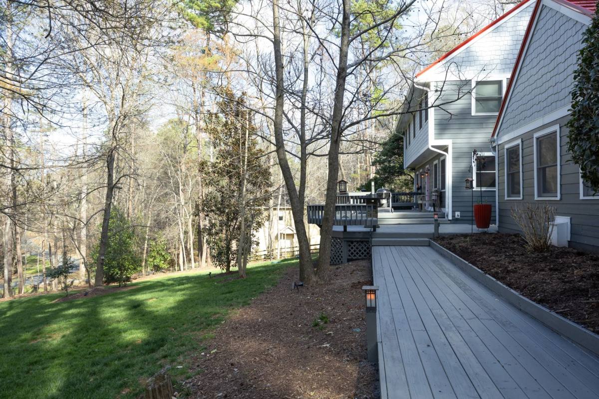 House for rent at 506 Bayberry Dr, Chapel Hill, NC 27517
