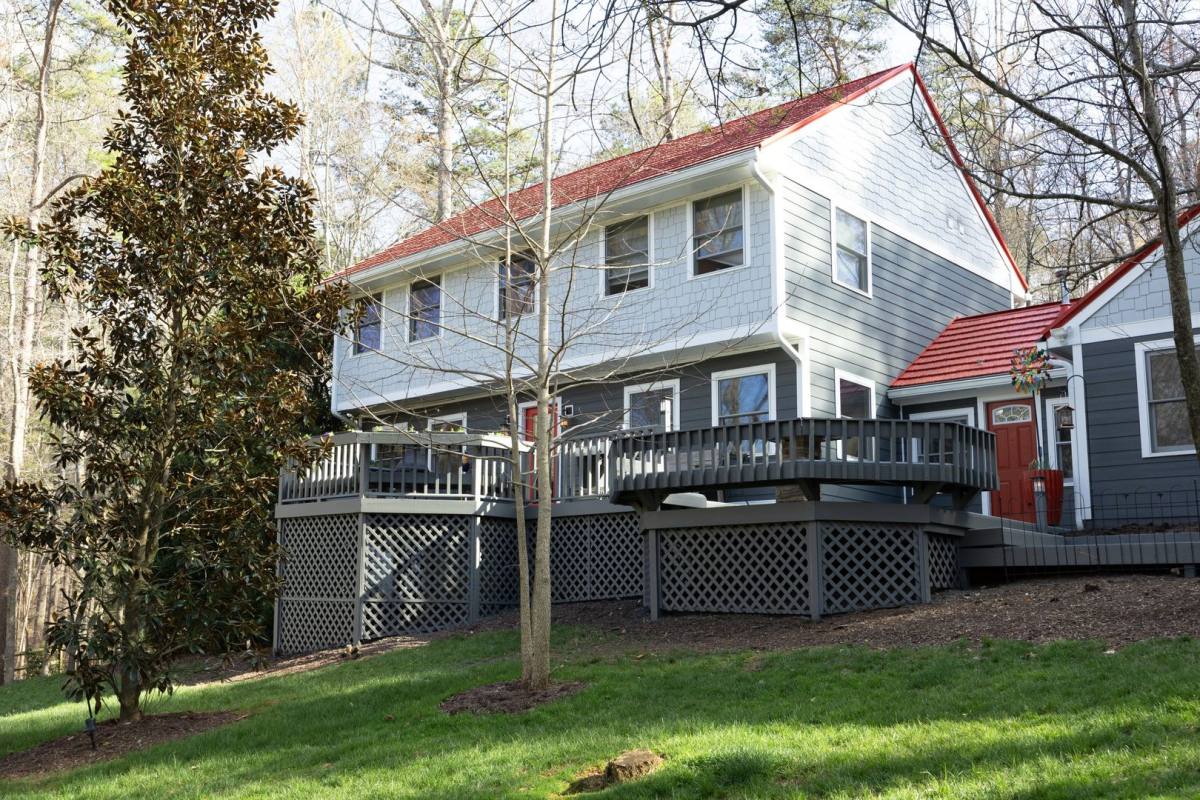 House for rent at 506 Bayberry Dr, Chapel Hill, NC 27517