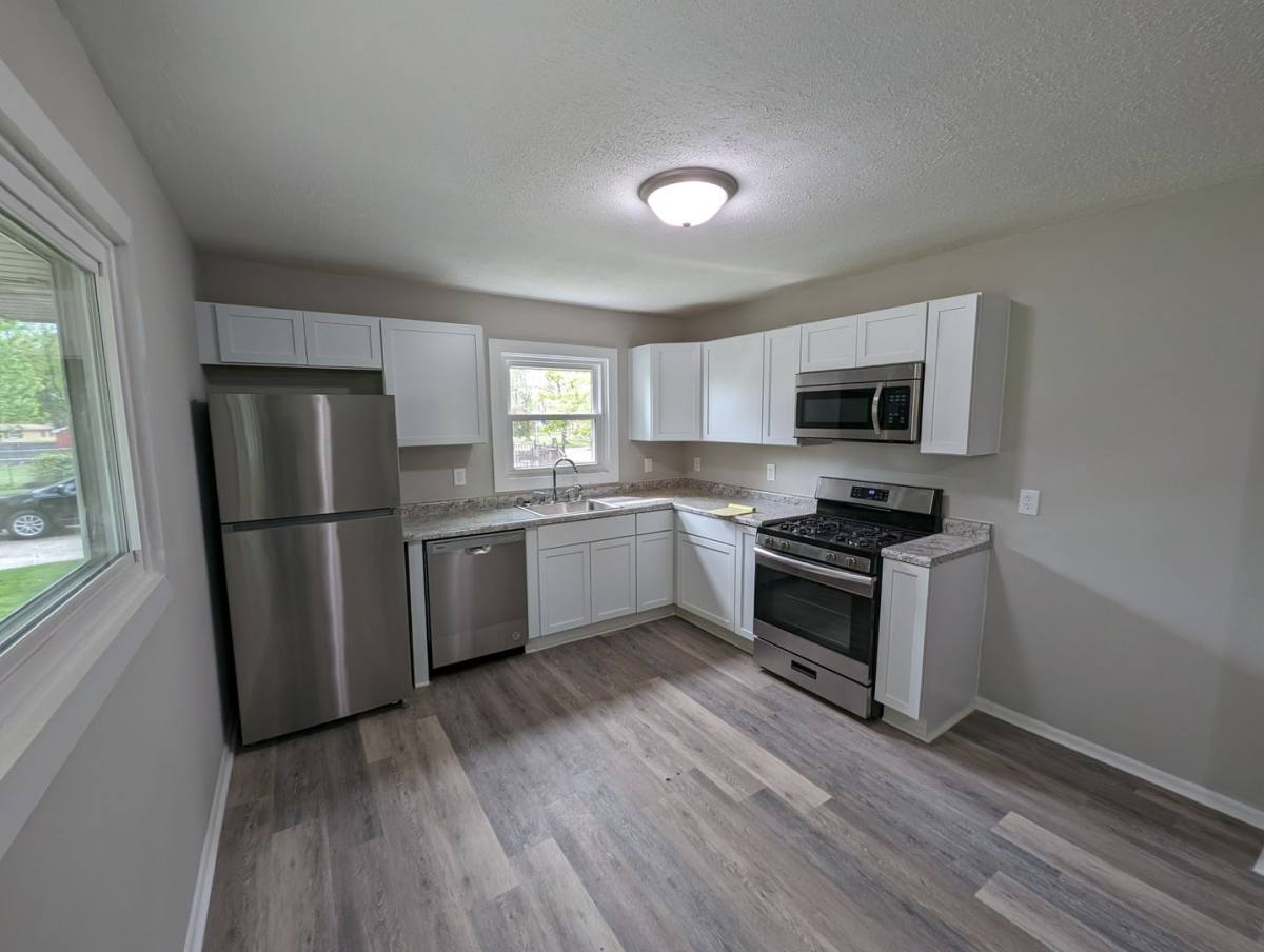 House for rent at 5423 Tulip Ave, Portage, IN 46368