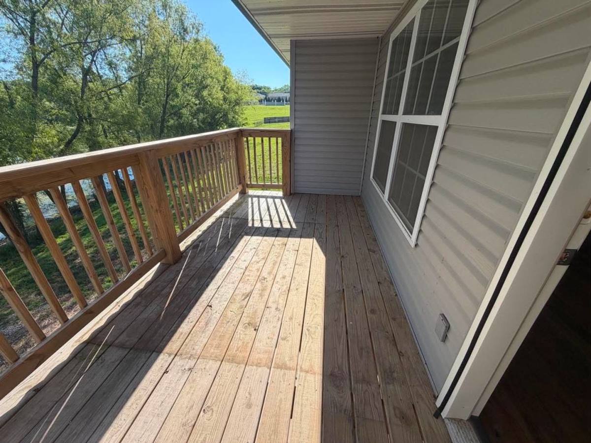Apartment for rent at 424 426 E Deerwood Dr, Jackson, MO 63755