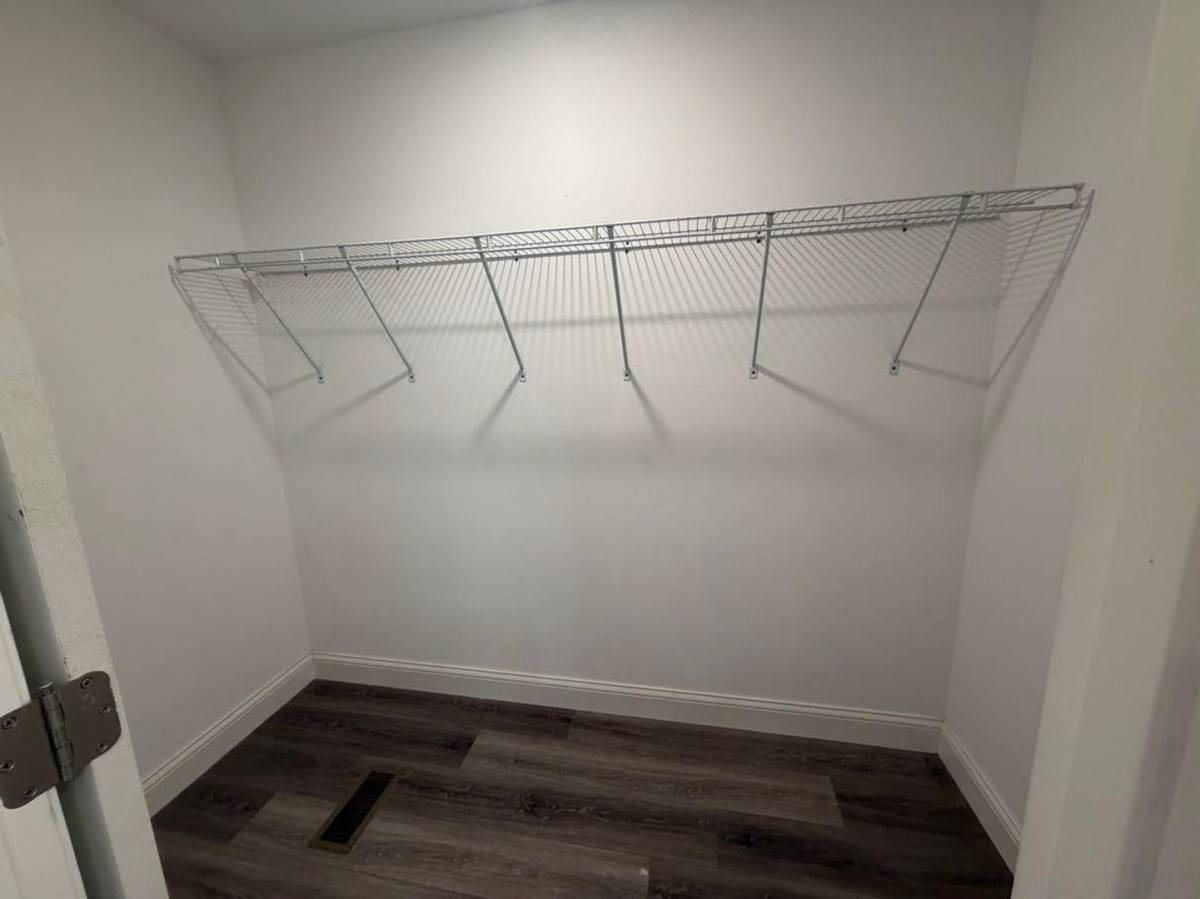 Apartment for rent at 424 426 E Deerwood Dr, Jackson, MO 63755