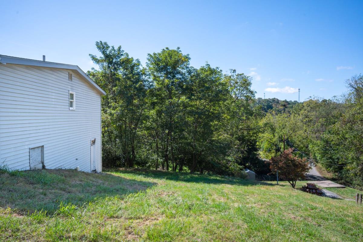 House for rent at 7278 Manns Dr, Radford, VA 24141