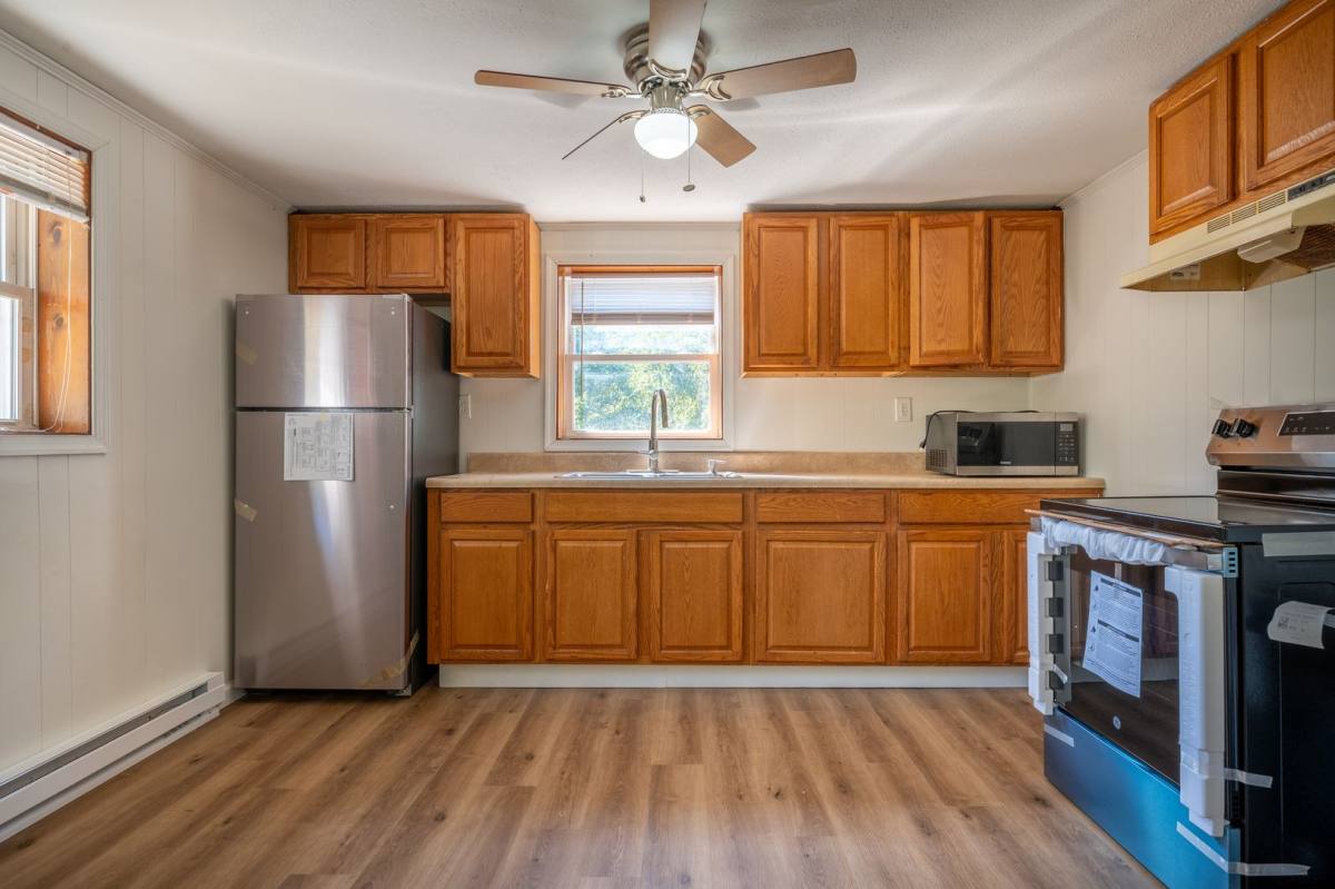 House for rent at 7278 Manns Dr, Radford, VA 24141