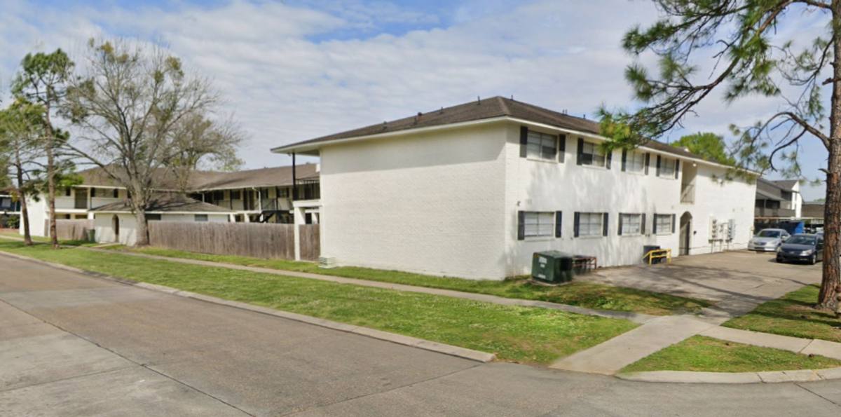 Apartment for rent at 1222 Jim Taylor Dr, Baton Rouge, LA 70820
