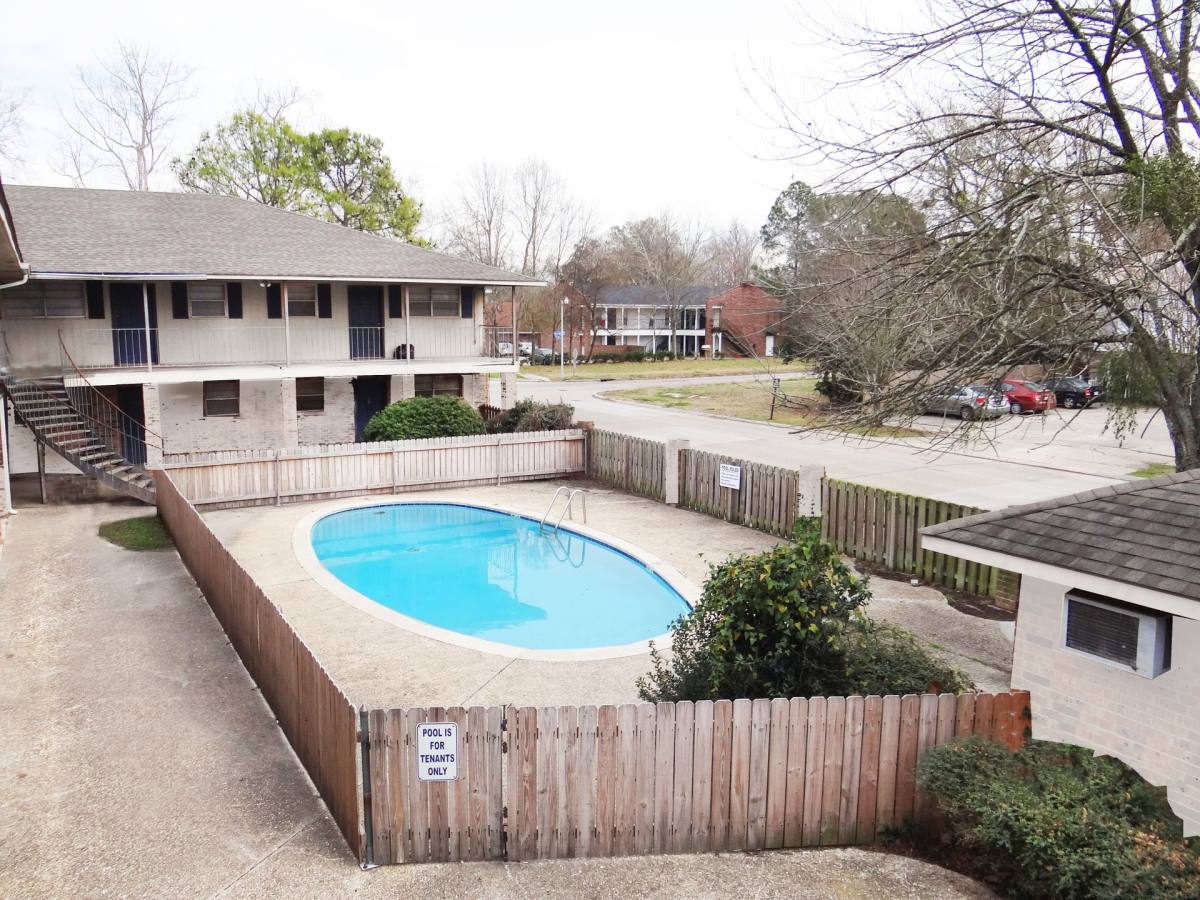 Apartment for rent at 1222 Jim Taylor Dr, Baton Rouge, LA 70820