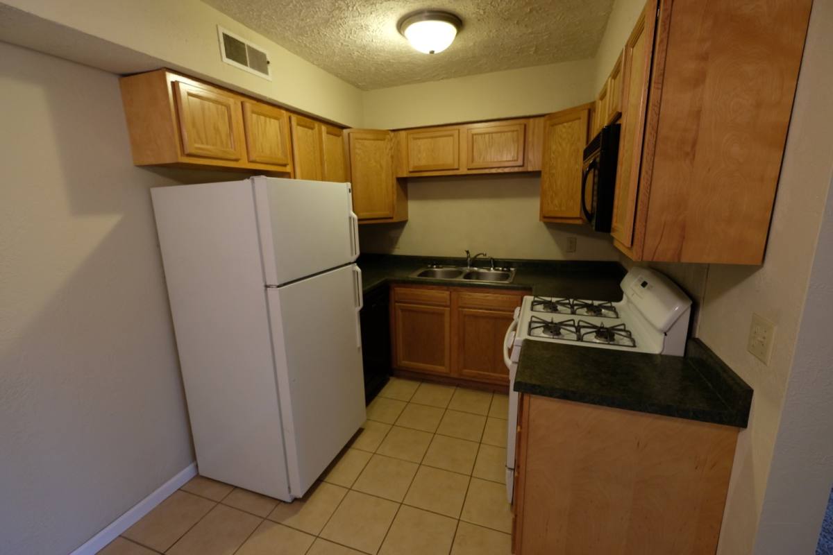 Apartment for rent at 807 N Fell Ave, Normal, IL 61761