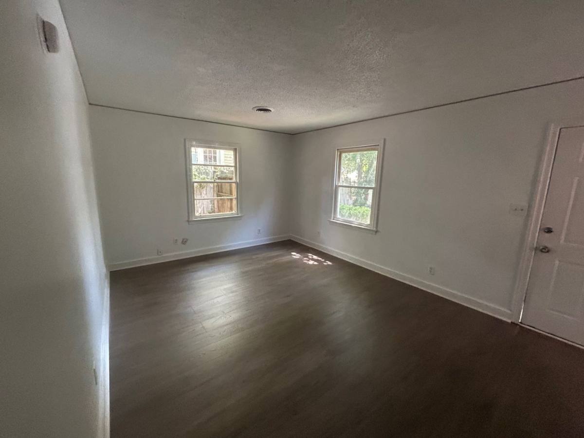 House for rent at 823 S Kilbourne Rd, Columbia, SC 29205