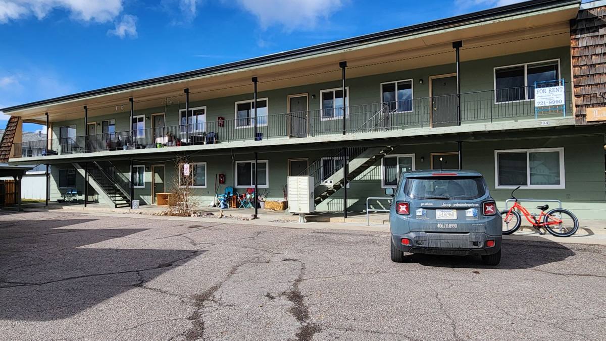 Apartment for rent at 104 Camelot Court, Missoula, MT 59801