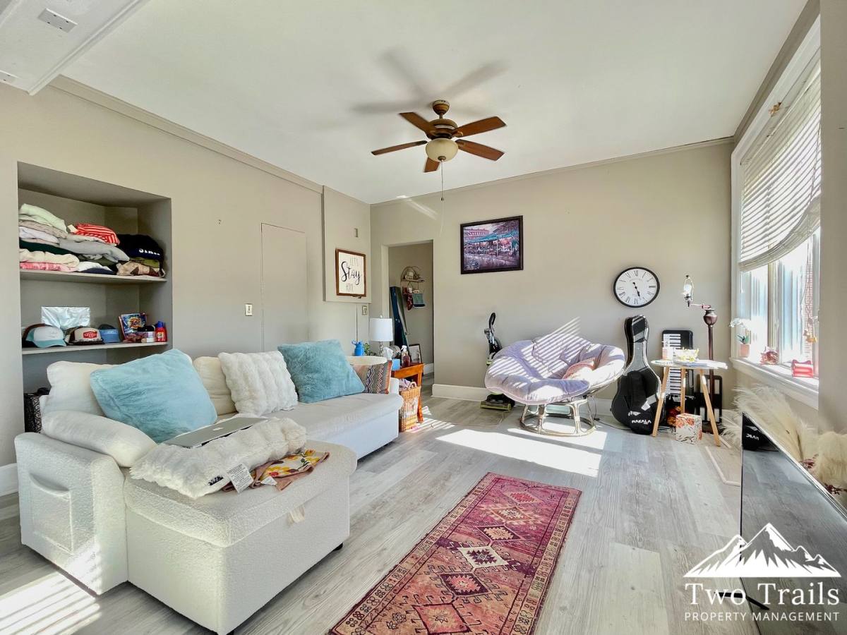 Condo for rent at 538 N Main St, Hendersonville, NC 28792