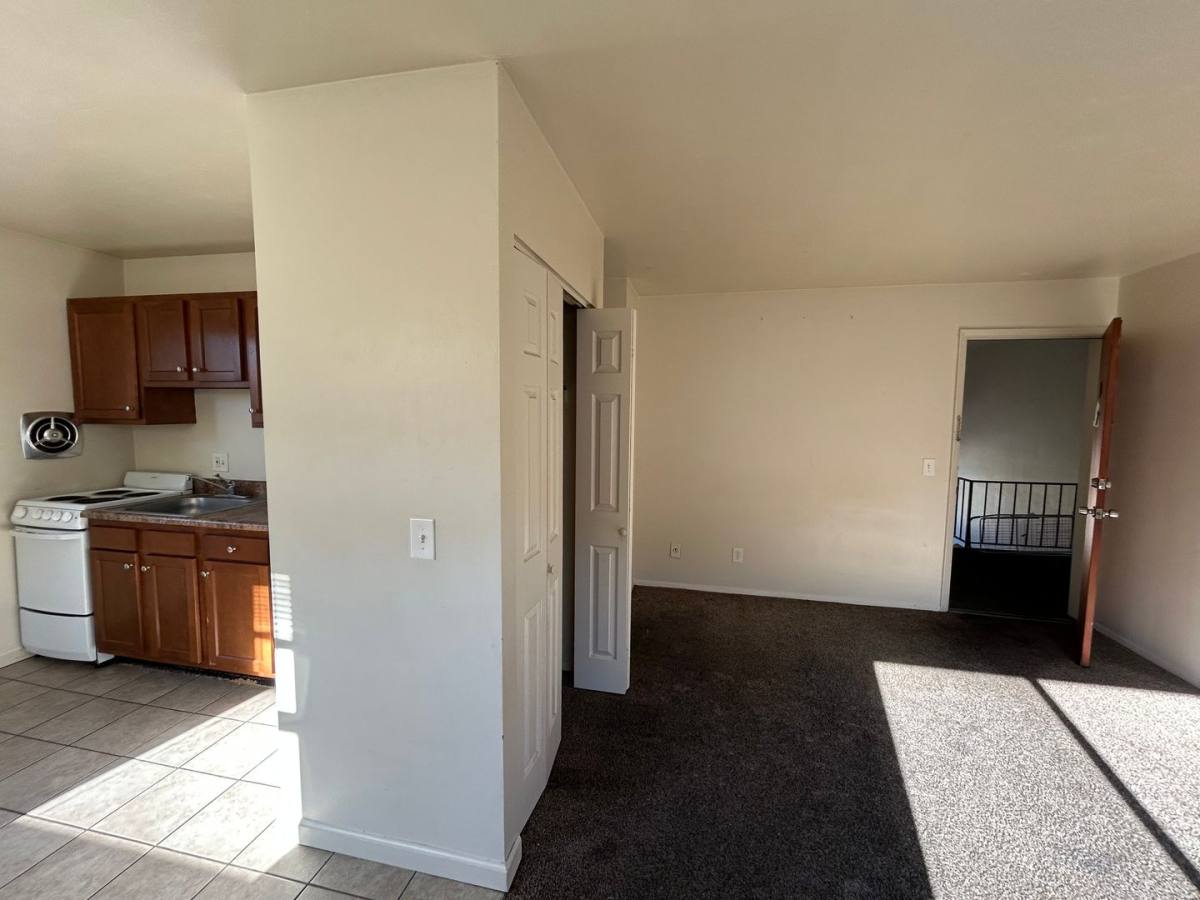 Apartment for rent at 3639 Janlin Court, Cincinnati, OH 45211