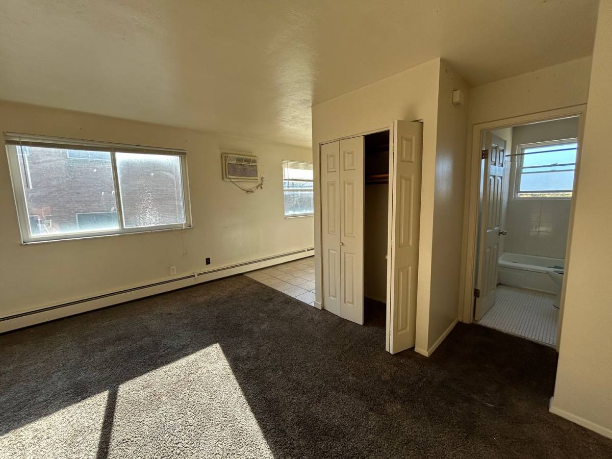 Apartment for rent at 3639 Janlin Court, Cincinnati, OH 45211