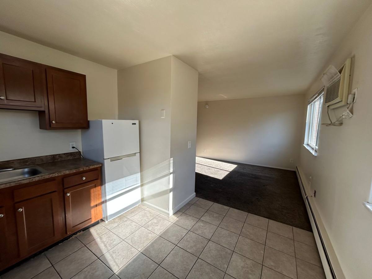 Apartment for rent at 3639 Janlin Court, Cincinnati, OH 45211