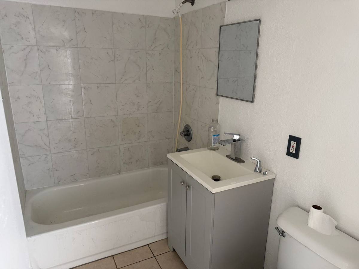 Apartment for rent at 370 N 15th St, Las Vegas, NV 89101