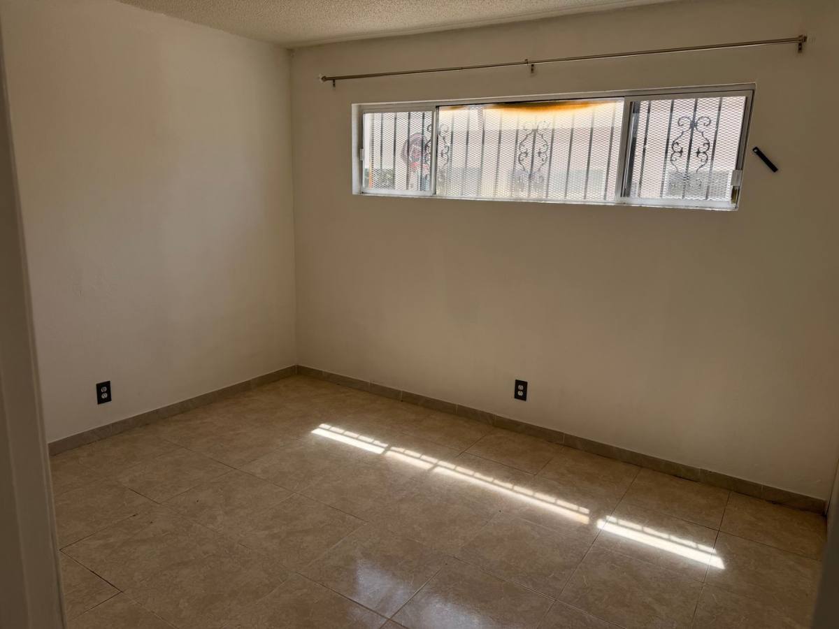 Apartment for rent at 370 N 15th St, Las Vegas, NV 89101