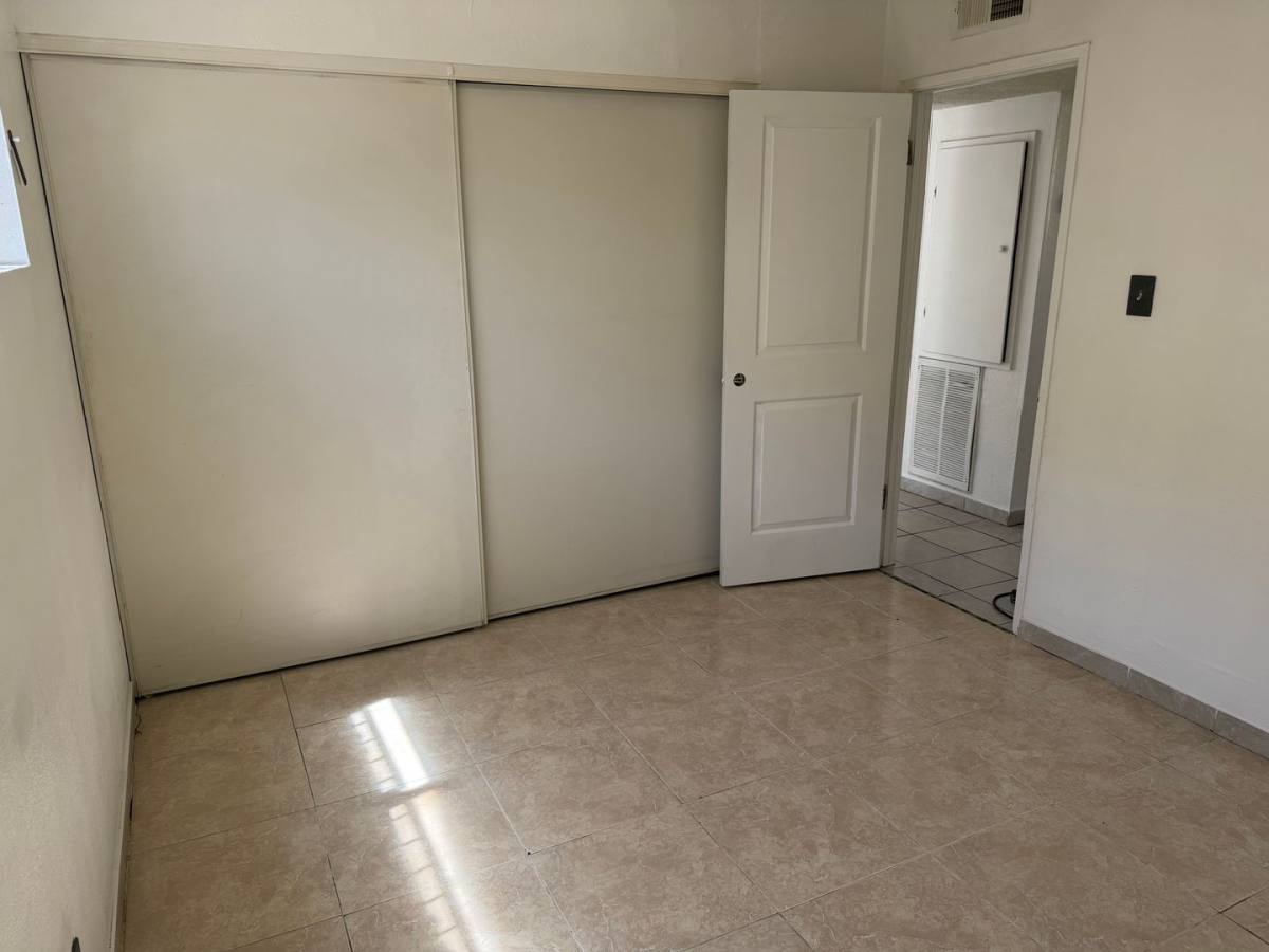 Apartment for rent at 370 N 15th St, Las Vegas, NV 89101
